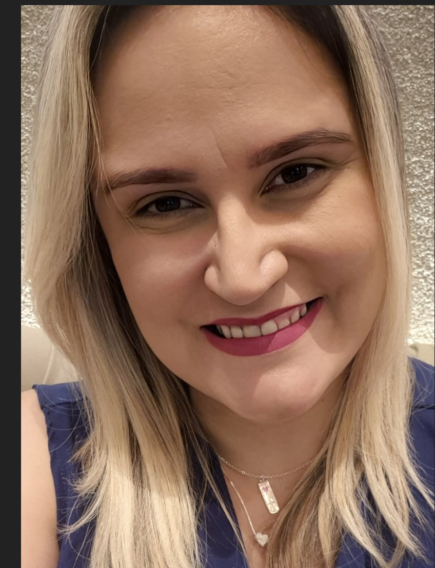 Janaina Aparecida Cezário